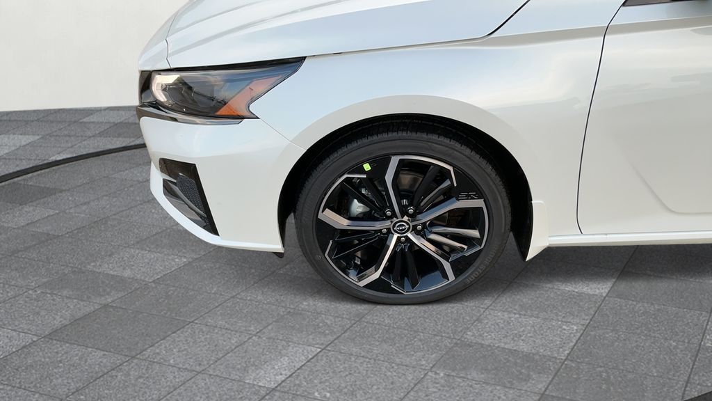 2025 Nissan Altima 2.5 SR photo 25