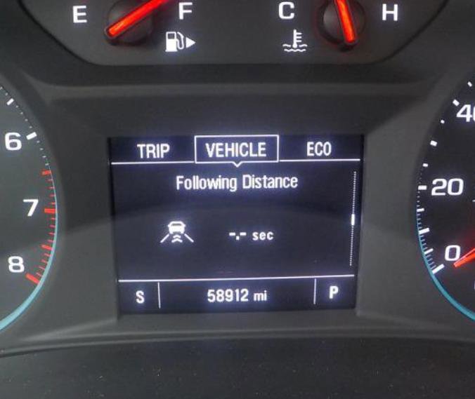 2023 Chevrolet Malibu 1LT photo 2