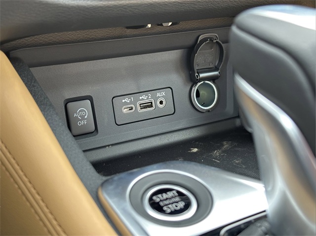 2025 Nissan Sentra SV photo 22