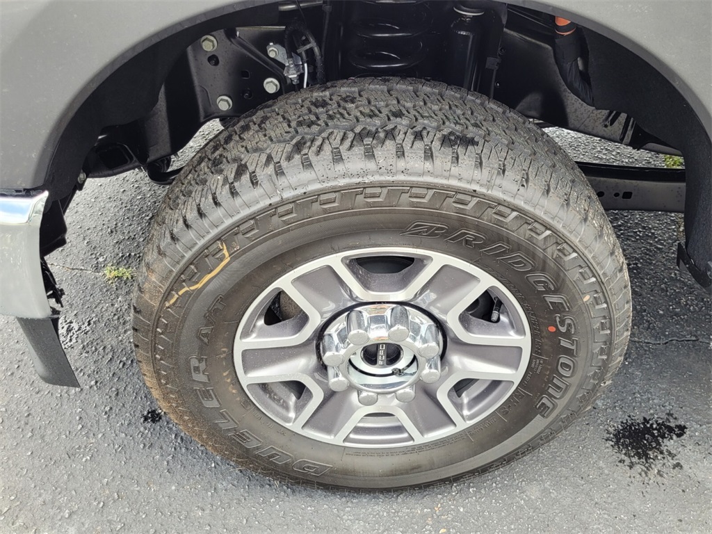 2025 Ford F-250 Lariat photo 15