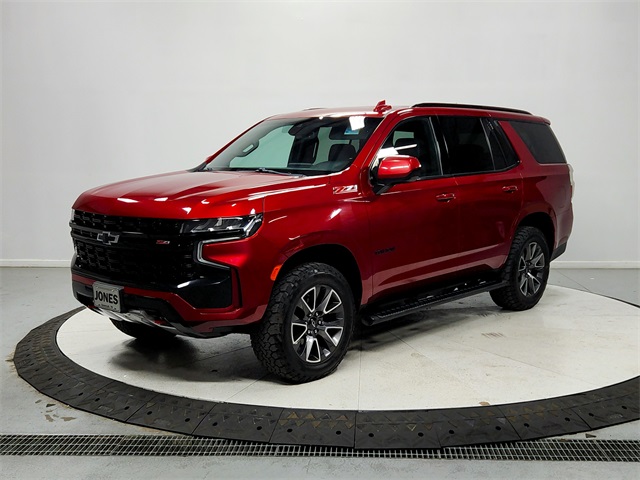 2021 Chevrolet Tahoe Z71 photo 2