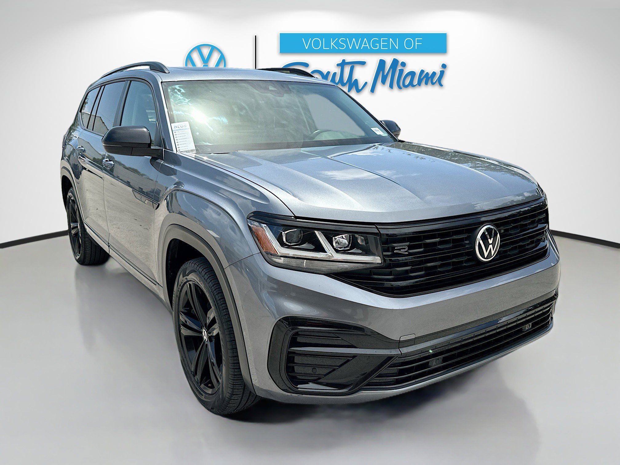 2022 Volkswagen Atlas V6 SEL R-Line photo 3