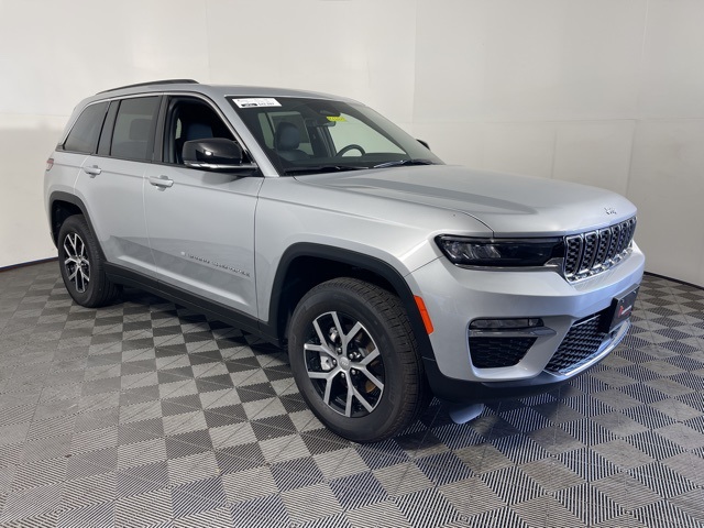 2025 Jeep Grand Cherokee Limited's photo