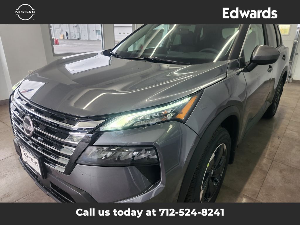 2026 Nissan Rogue SV photo 4