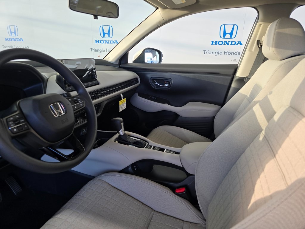 2025 Honda HR-V LX photo 10
