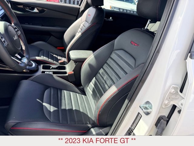 2023 Kia Forte GT photo 9