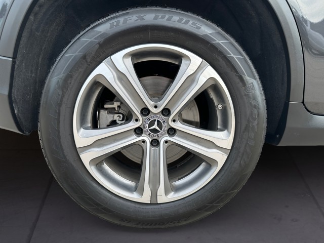 2022 Mercedes Benz GLC 300 photo 14