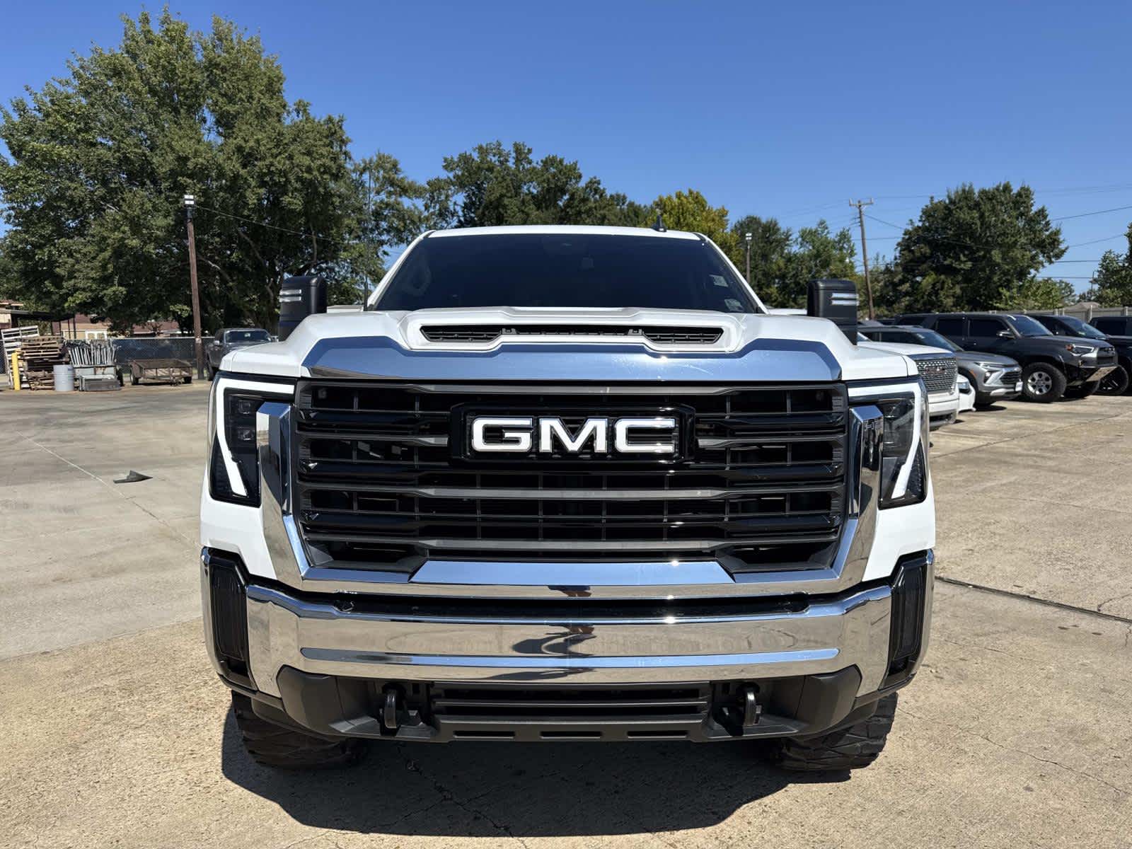 2024 Gmc Sierra 2500 HD Pro photo 4