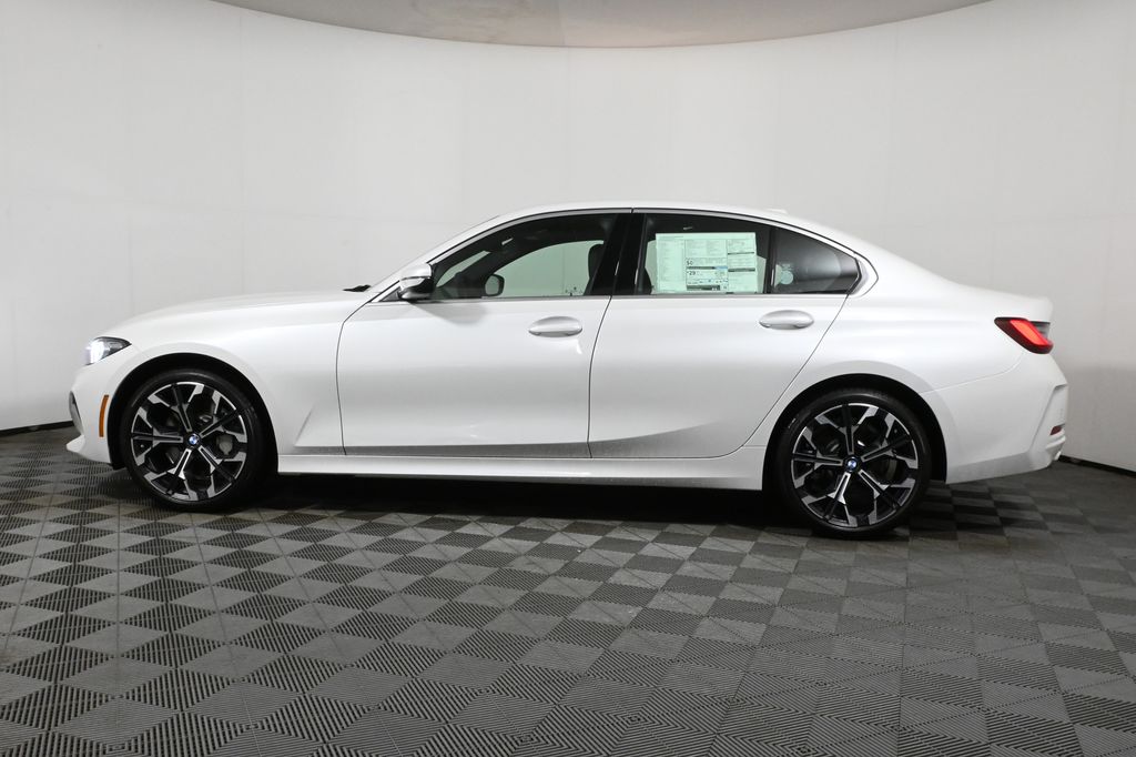 2025 Bmw 330i xDrive photo 2
