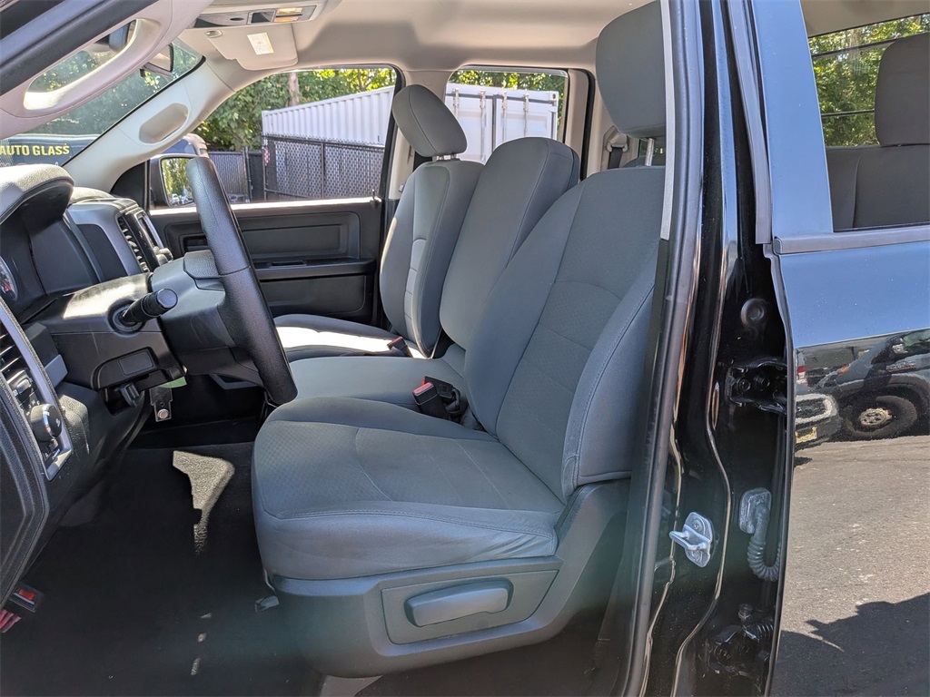 2015 Ram 1500 Express photo 21