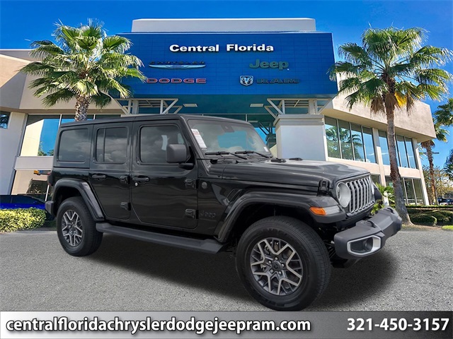 2025 Jeep Wrangler 4-Door Sahara's photo