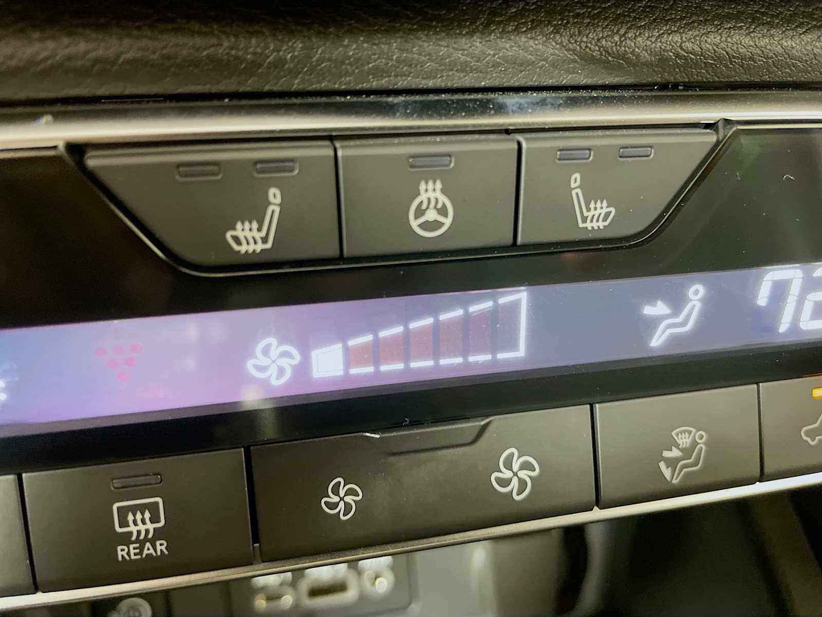 2024 Nissan Sentra SR photo 18
