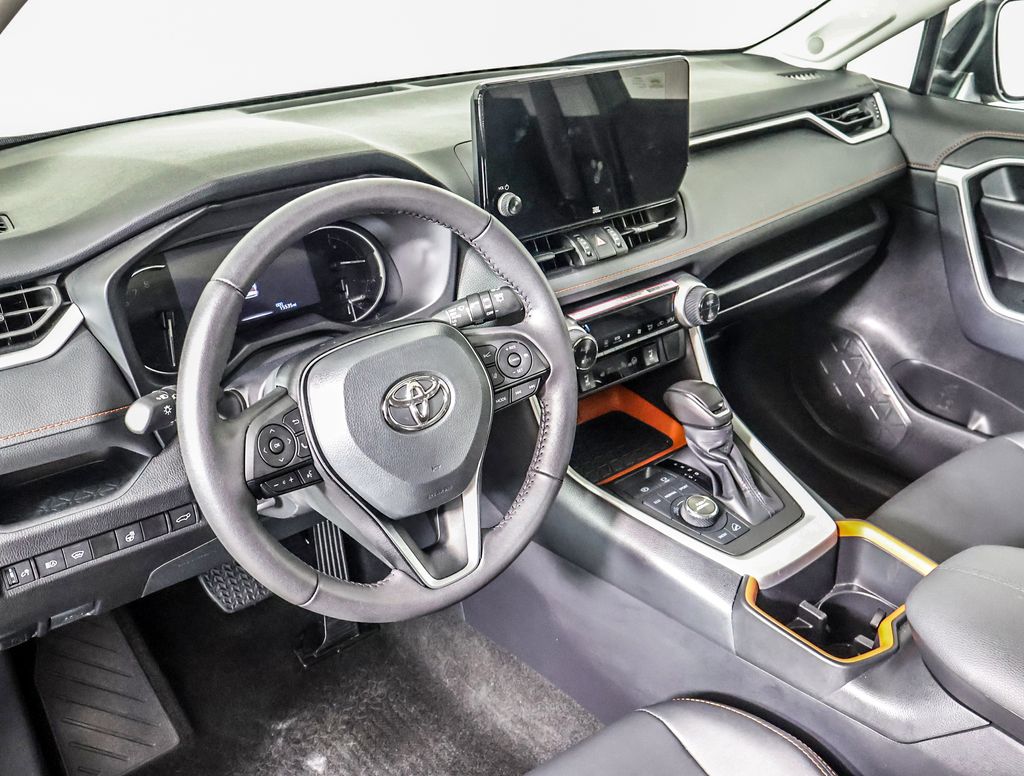 2024 Toyota RAV4 Adventure photo 5