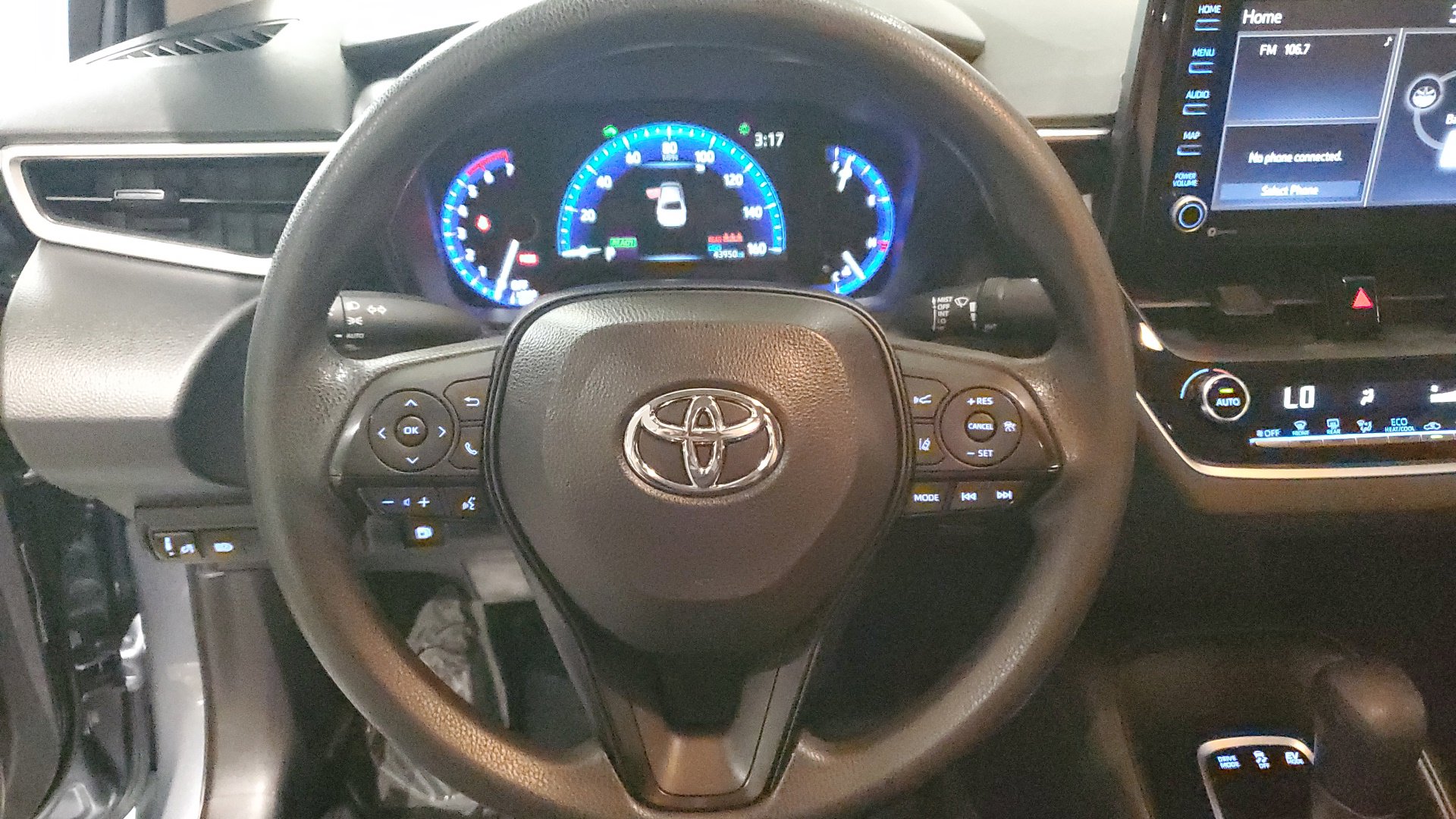 2022 Toyota Corolla Hybrid LE photo 26