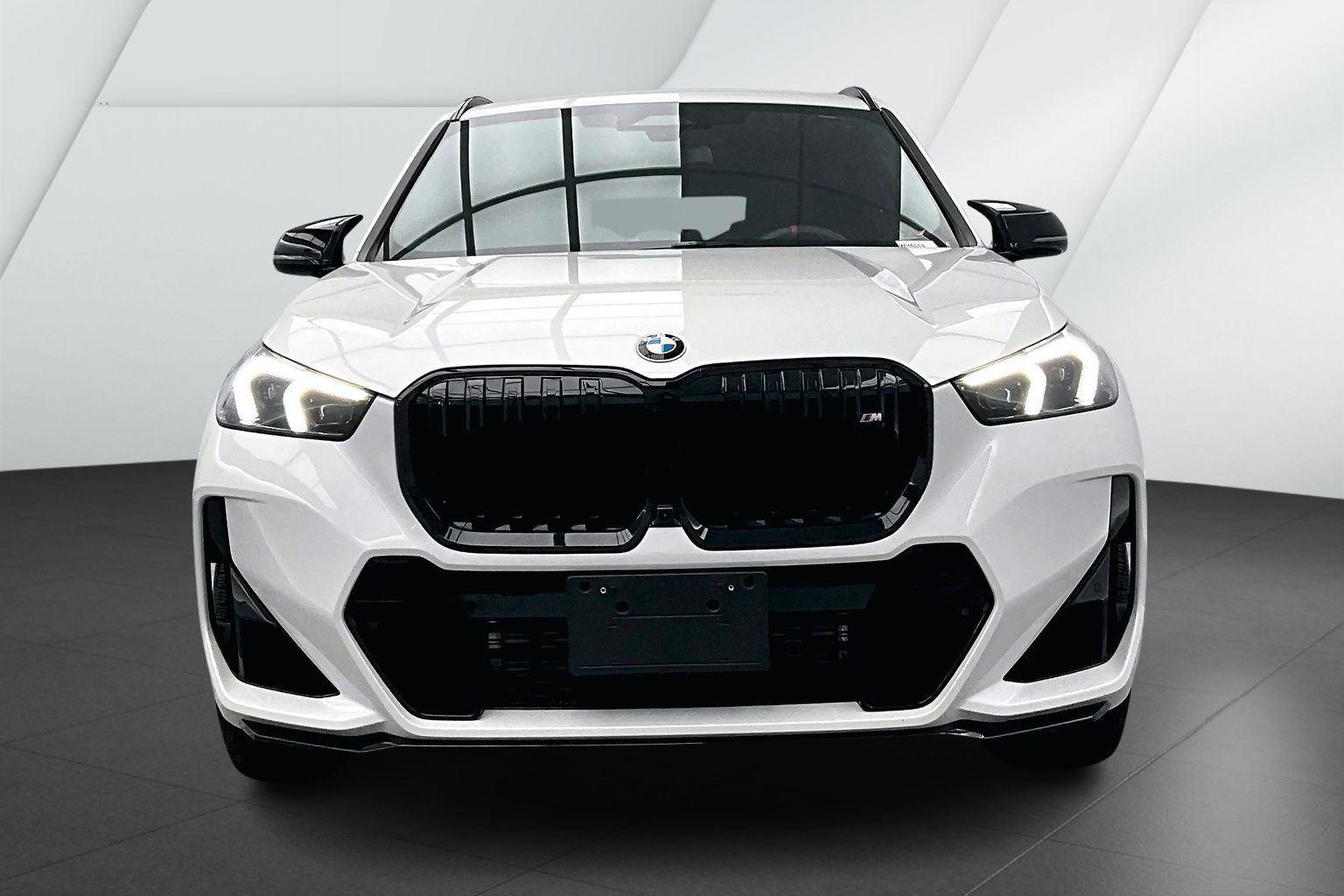 2025 Bmw X1 M35i photo 2