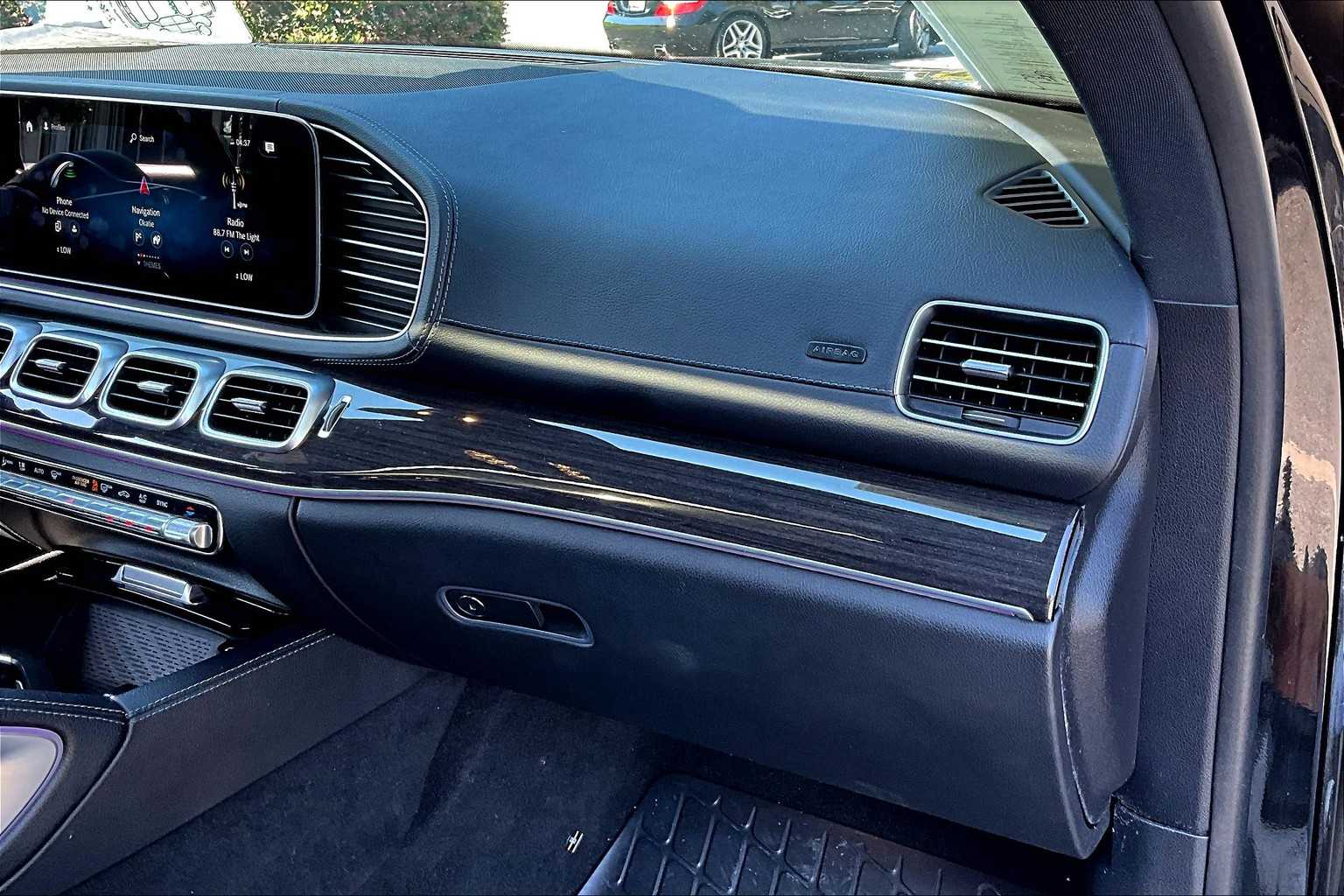 2021 Mercedes Benz GLS 450 4MATIC photo 14