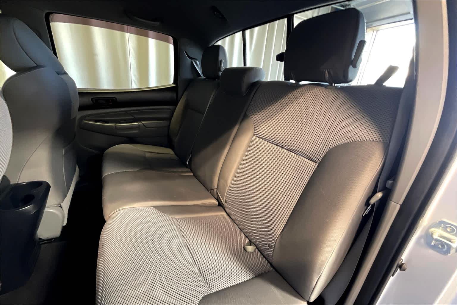 2013 Toyota Tacoma photo 14