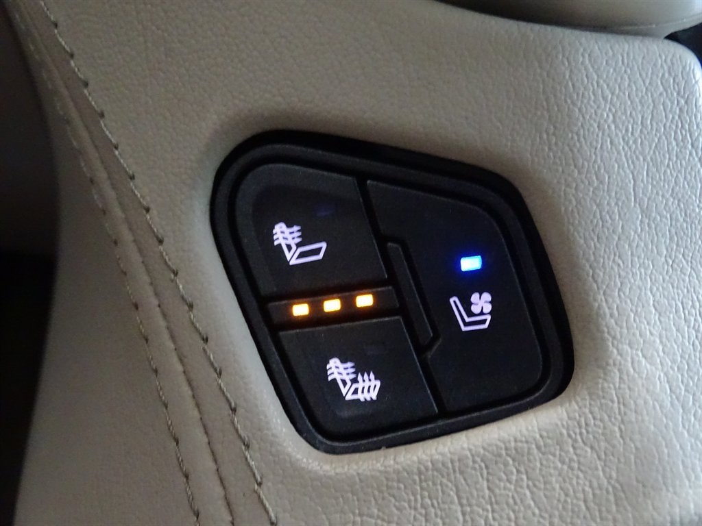 2018 Gmc Yukon XL Denali photo 9