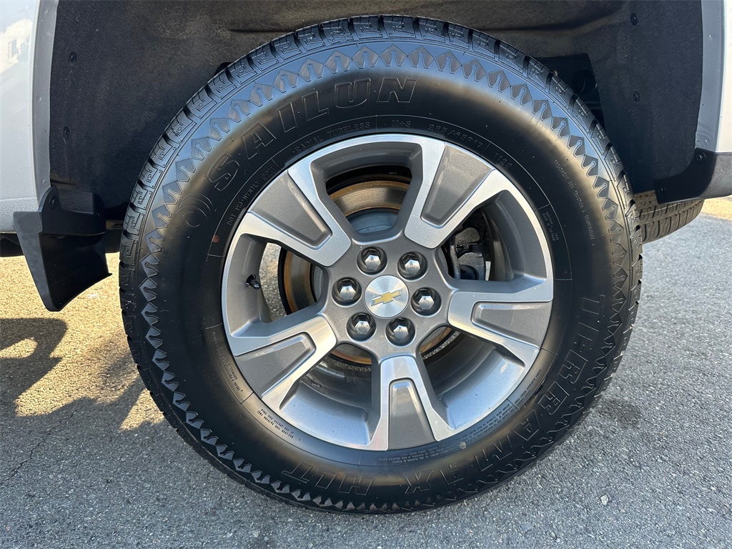 2016 Chevrolet Colorado Z71 photo 10