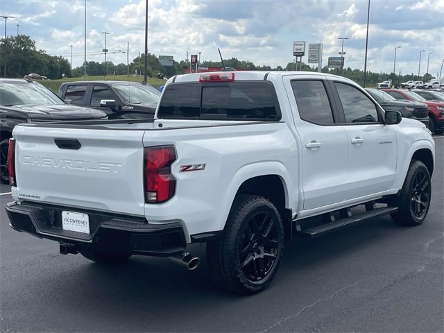 2025 Chevrolet Colorado Z71 photo 3