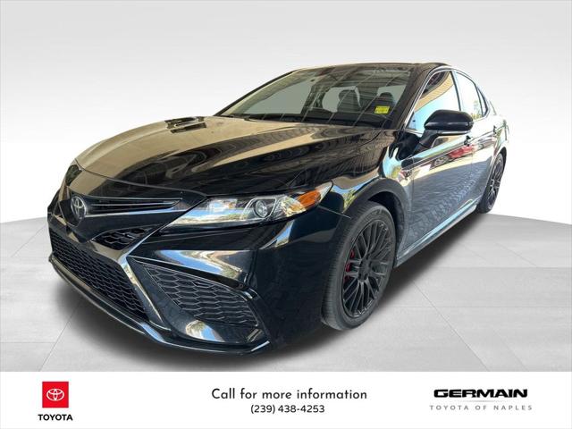 2023 Toyota Camry SE's photo