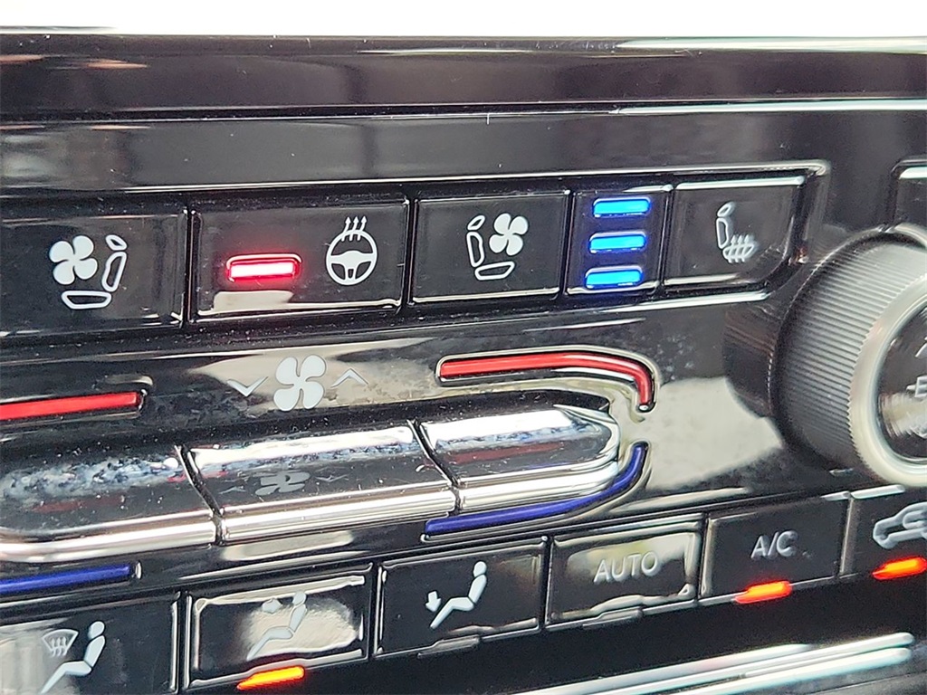 2021 Jeep Grand Cherokee L Summit Reserve photo 27