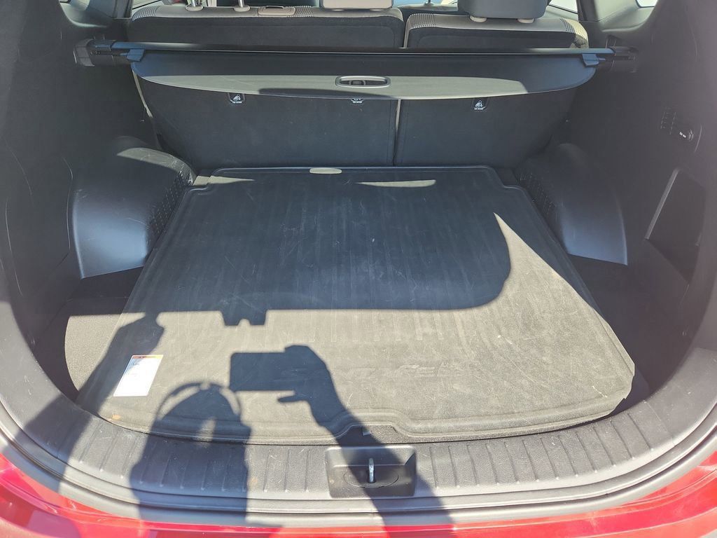 2020 Hyundai Santa Fe SEL photo 17