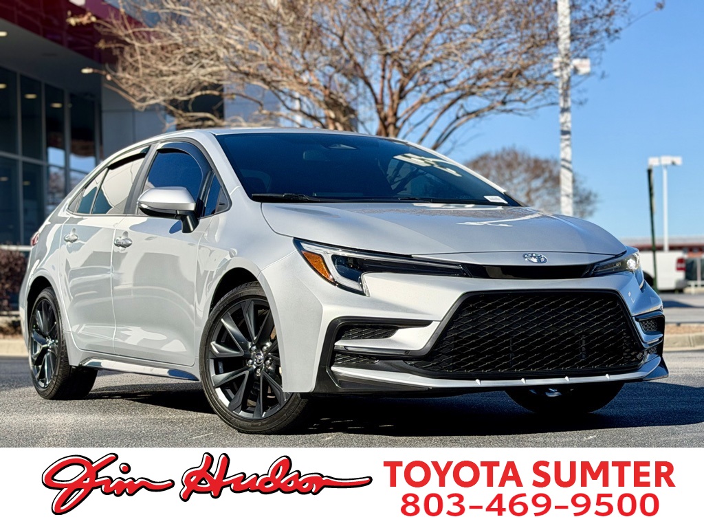 2023 Toyota Corolla SE's photo