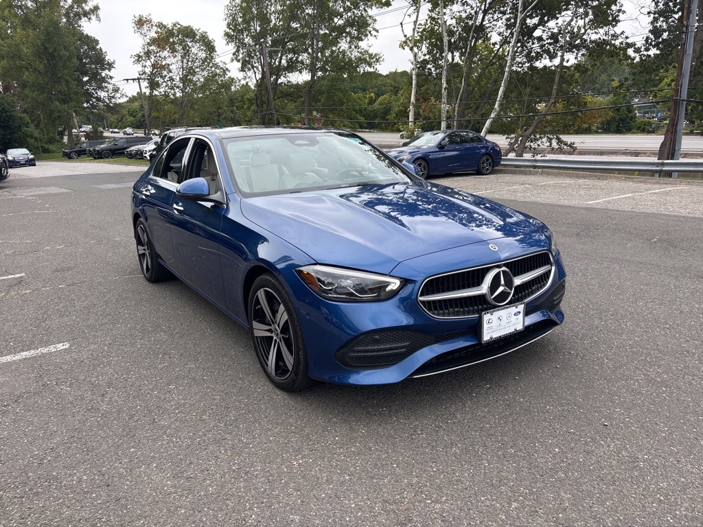 2025 Mercedes-Benz C-Class Sedan C 300's photo