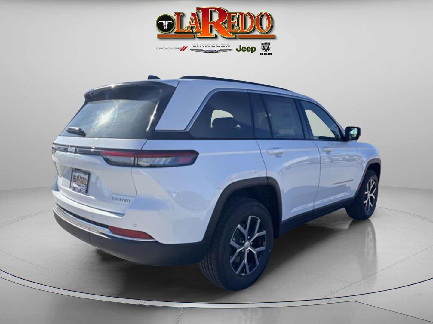 2025 Jeep Grand Cherokee Limited photo 7