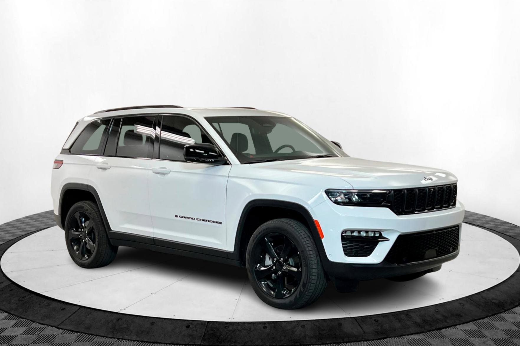 2024 Jeep Grand Cherokee Limited photo 7