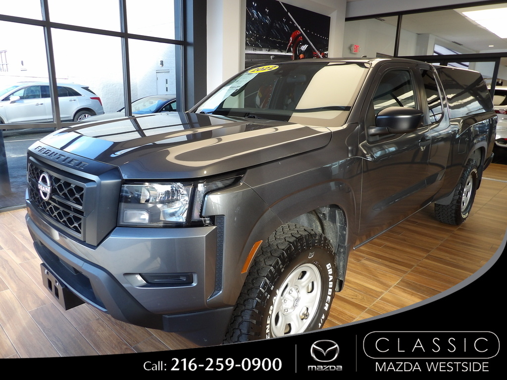 2022 Nissan Frontier S's photo