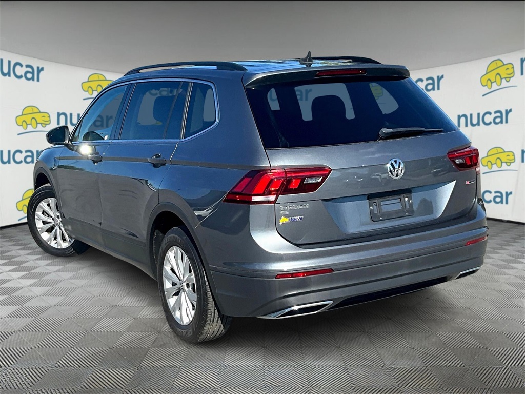 2019 Volkswagen Tiguan SE photo 3