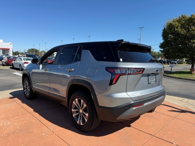 2026 Chevrolet Equinox LT photo 4