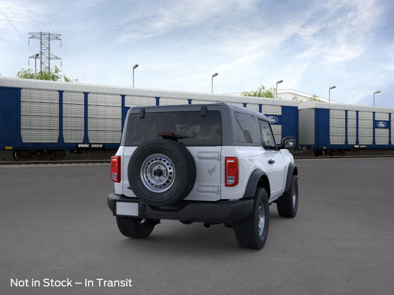 2025 Ford Bronco Base photo 8