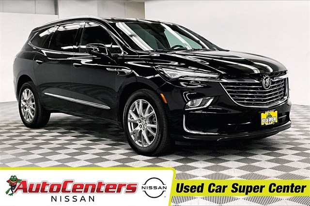 2023 Buick Enclave Essence's photo