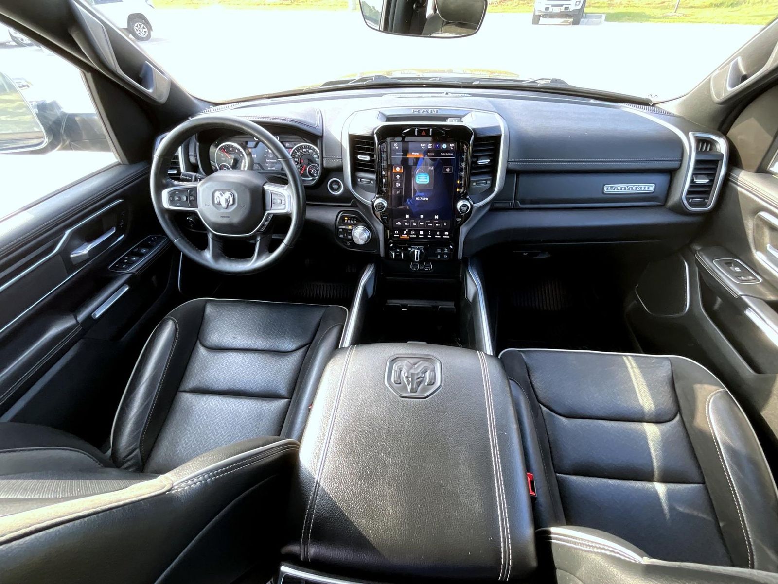 2023 Ram 1500 Laramie photo 14