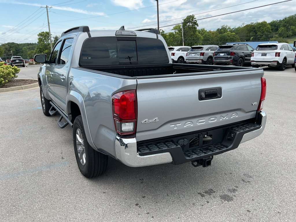 2019 Toyota Tacoma SR5 photo 7