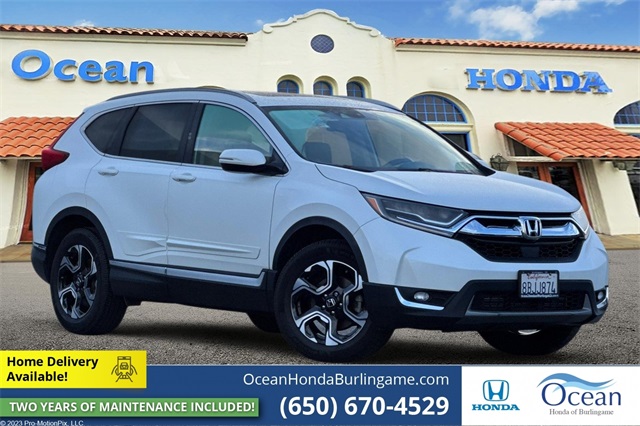 2018 Honda CR-V Touring's photo