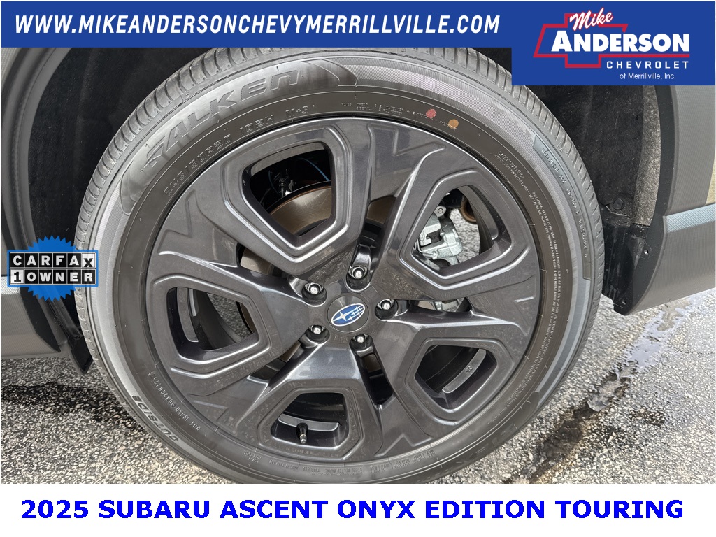 2025 Subaru Ascent Onyx Edition Touring photo 13
