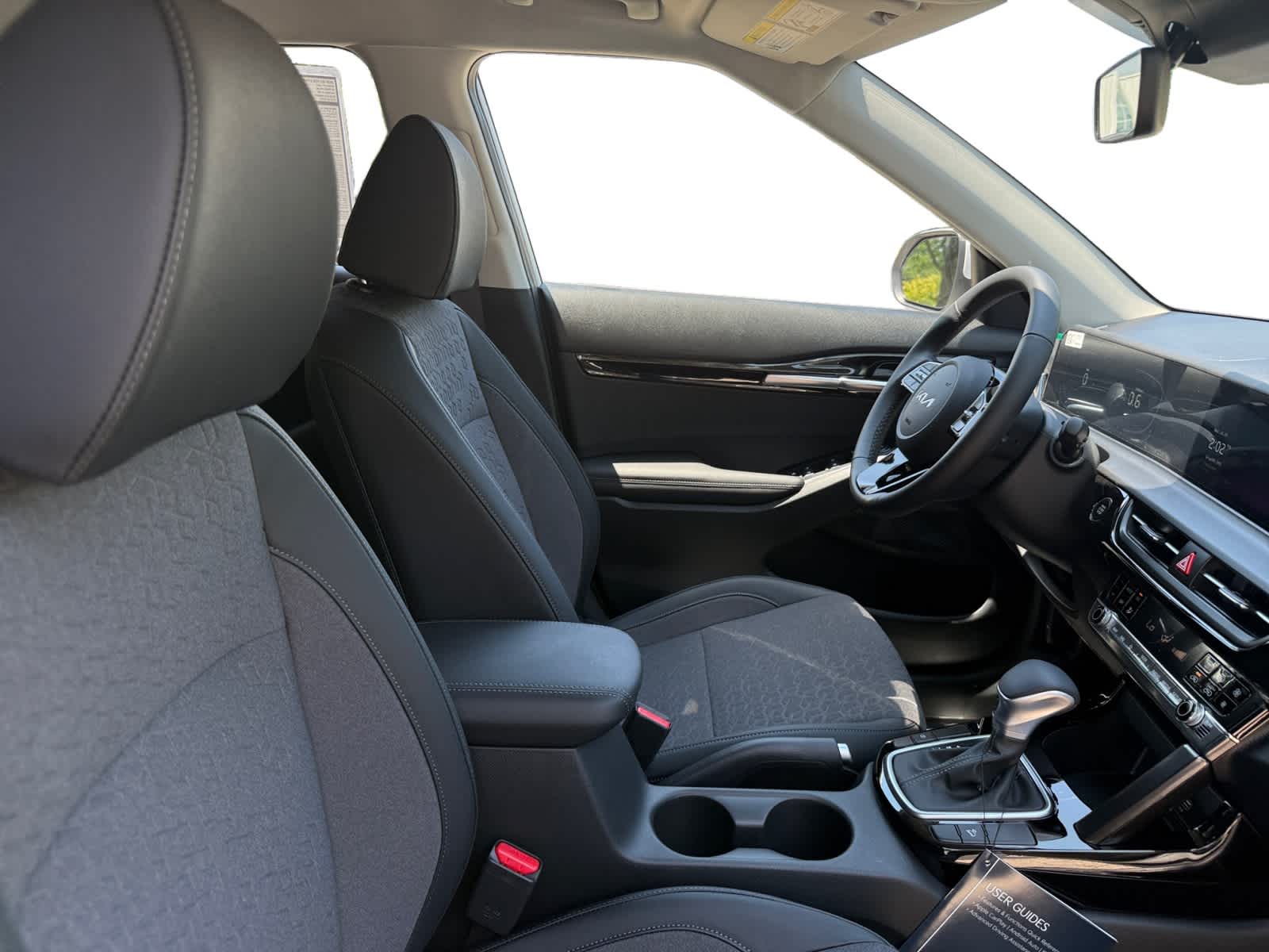 2026 Kia Seltos S photo 2