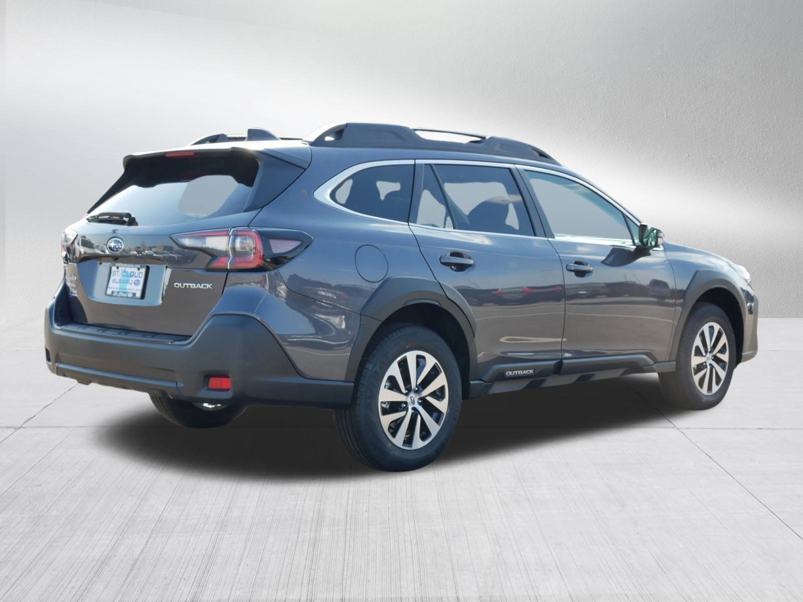 2025 Subaru Outback Premium photo 4
