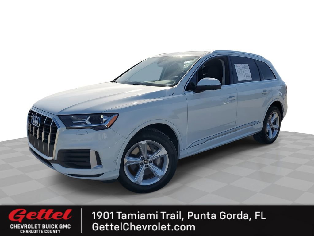 2022 Audi Q7 Premium's photo