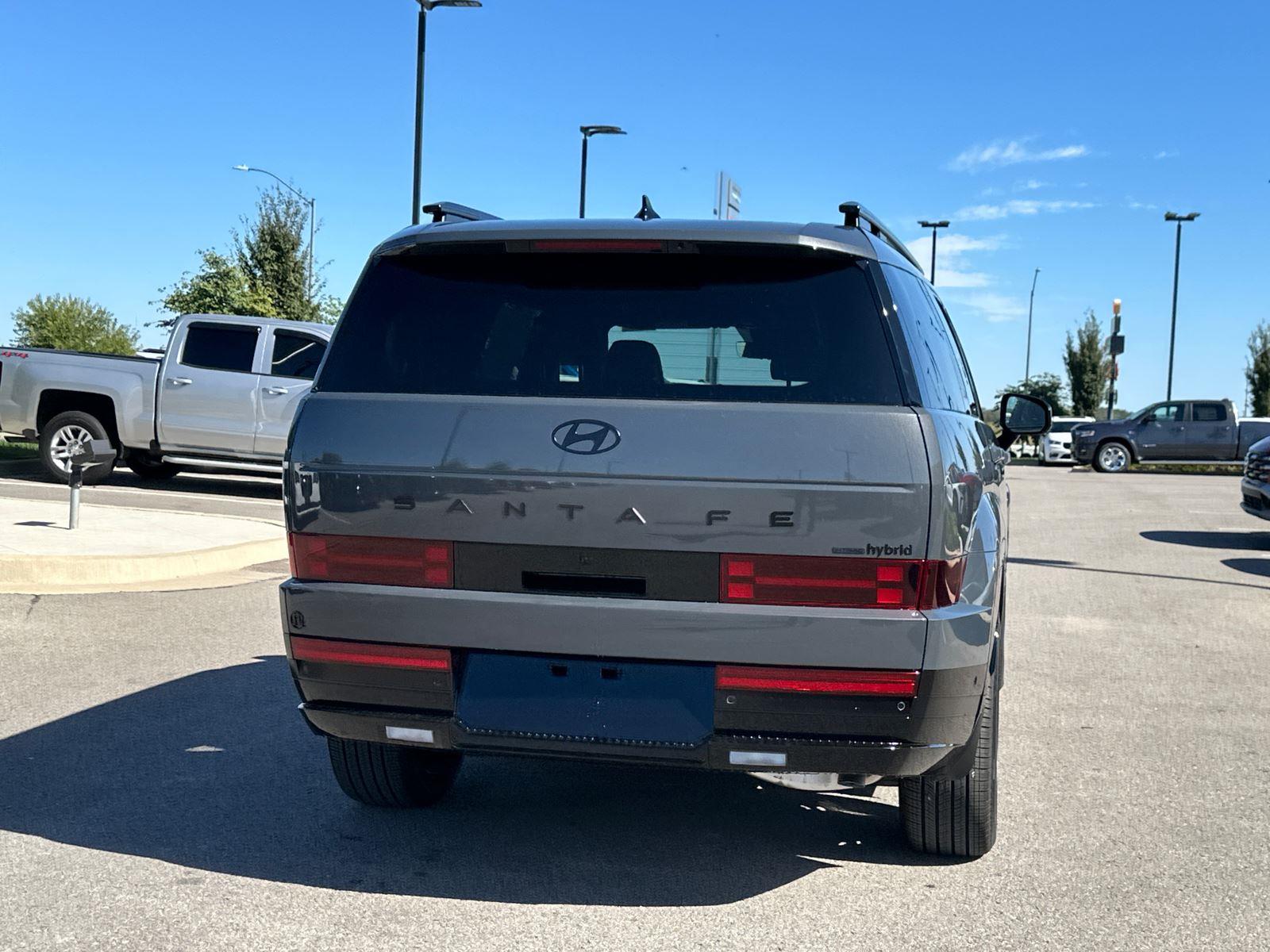 2026 Hyundai Santa Fe Calligraphy photo 2