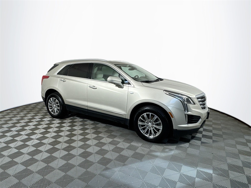 2017 Cadillac XT5 Luxury photo 4