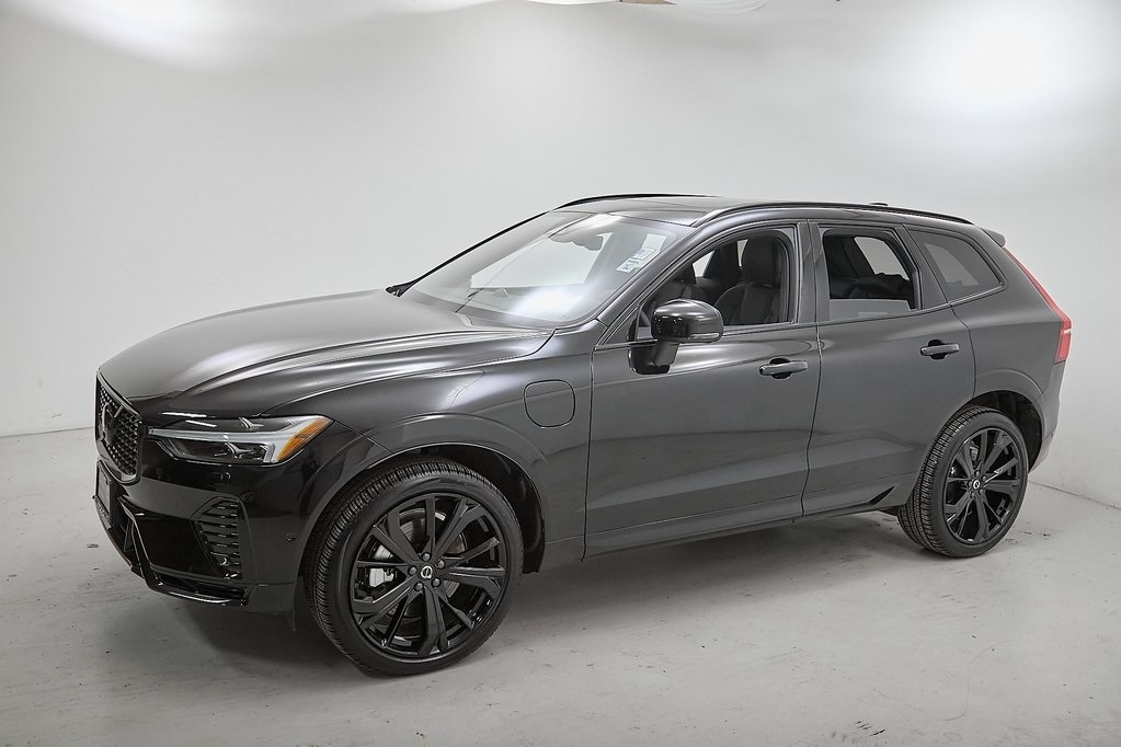 2025 VOLVO XC60 - Image 5