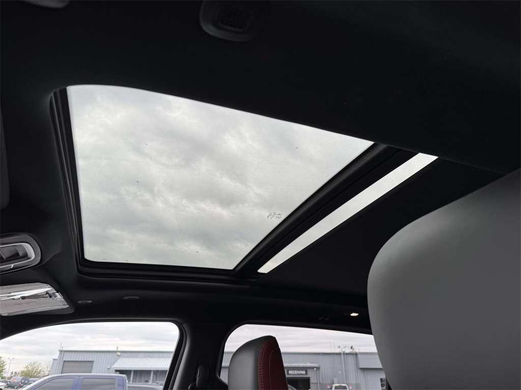 2019 Ram 1500 Rebel photo 4