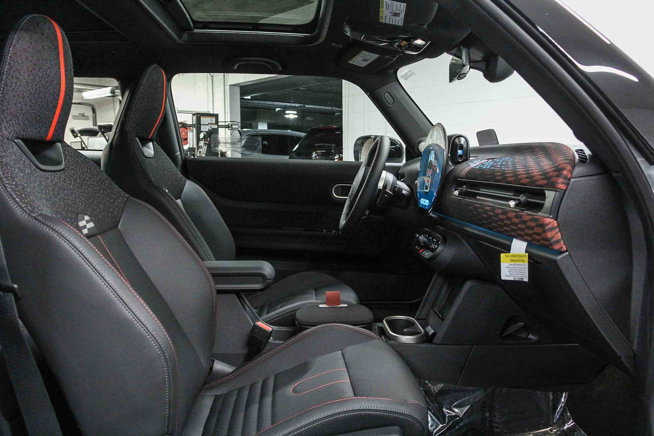 2026 Mini Cooper Hardtop S 2 Door Iconic photo 16