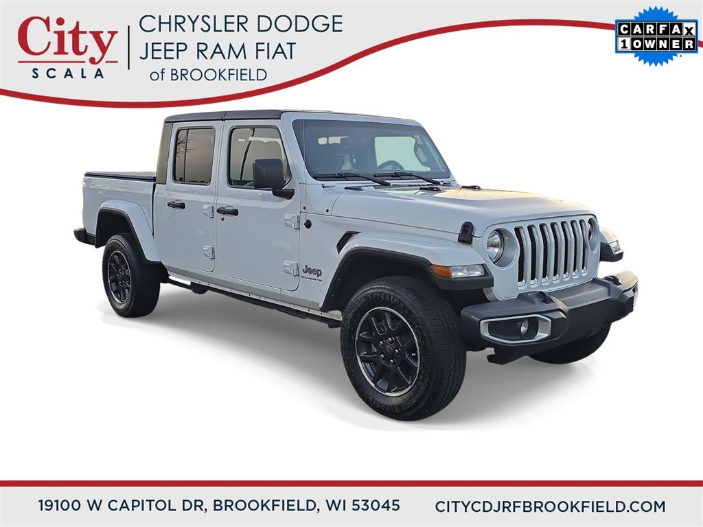2023 Jeep Gladiator Overland's photo