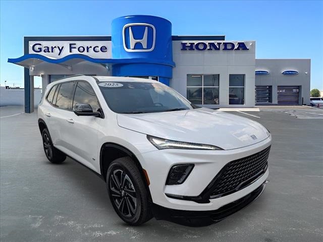 2025 Buick Enclave Sport Touring's photo